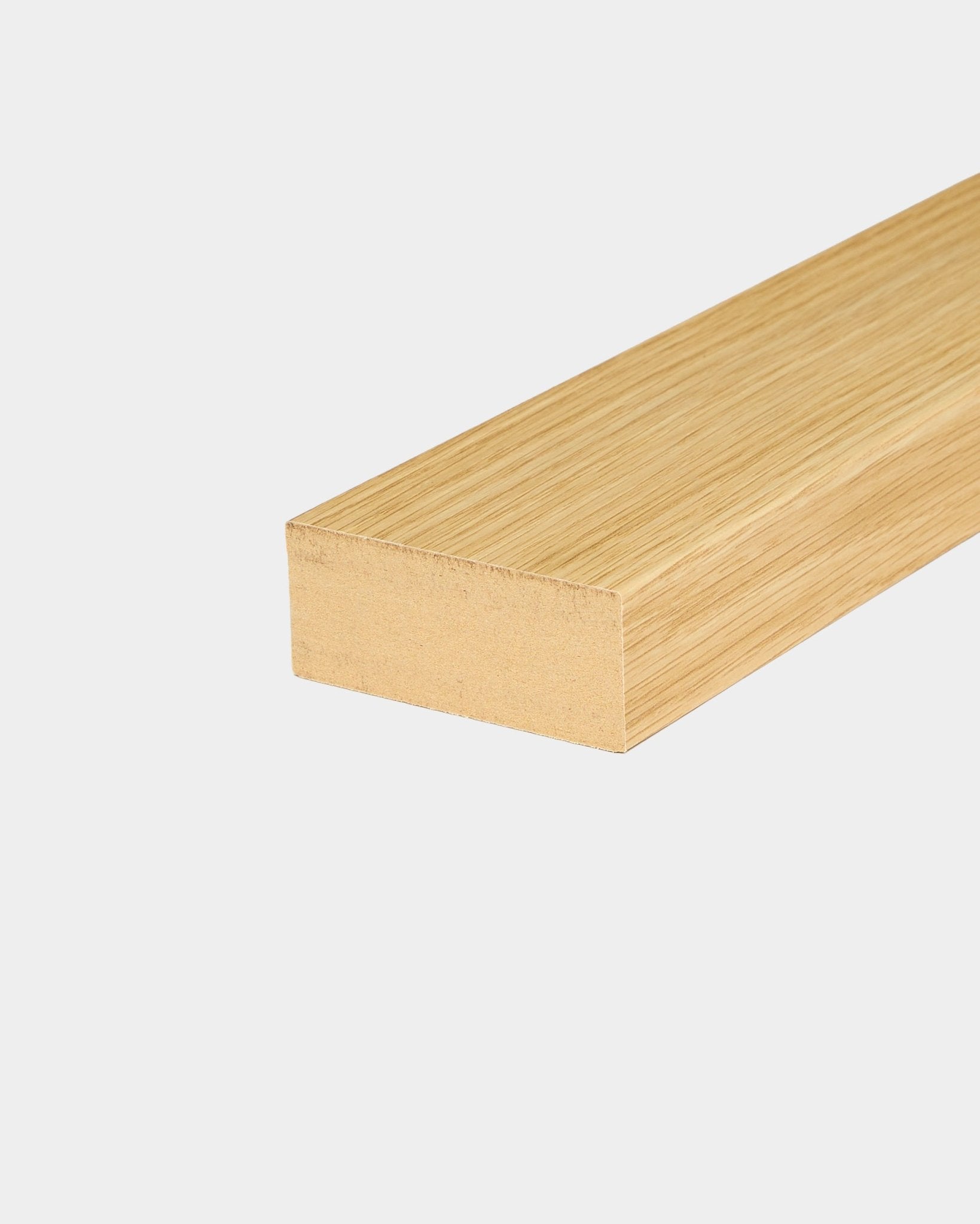 WoodUpp Southern Oak end lamella, 6.7 cm wide, designed for Akupanel acoustic panel installation or use as an MDF frame on panel walls.