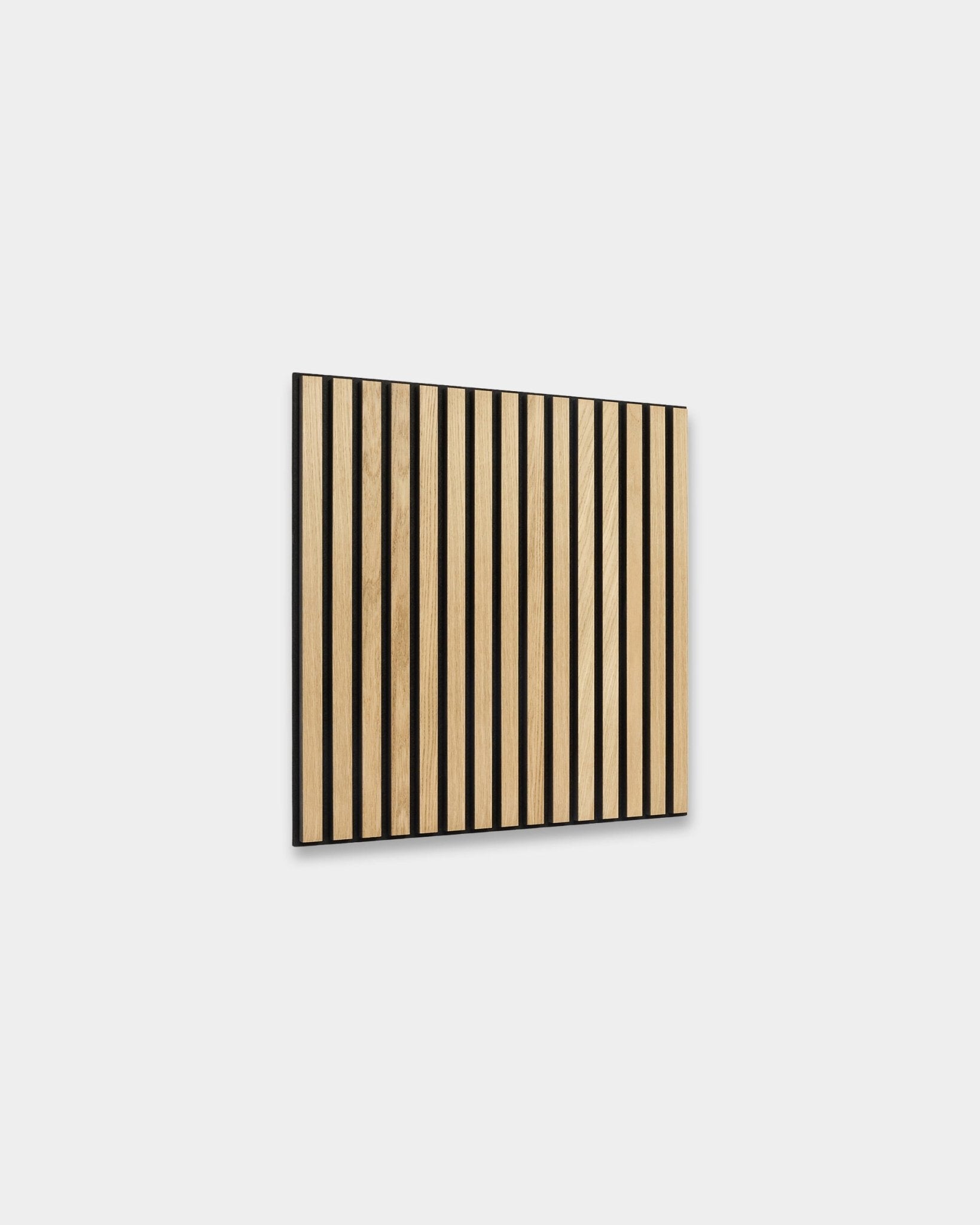 WoodUpp Akupixel acoustic panel, 60x60cm, Classic Oak slats on black felt and MDF, Scandinavian-inspired minimalist Nordic design.